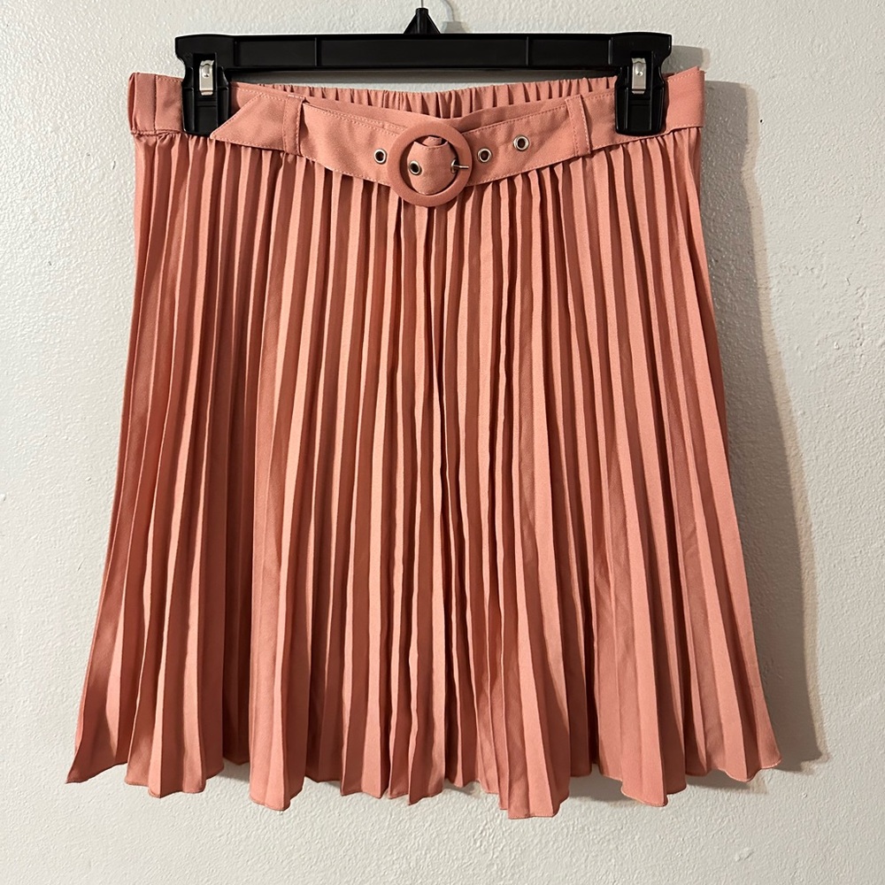 H&M Pleated Skirt